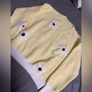 Sweater size M new not tag for women